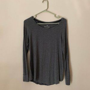 American Eagle Soft & Sexy Long Sleeve Top